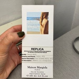 Madison Margiela “beach walk”